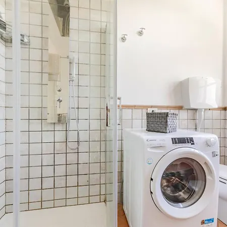 Intero Con Giardino In Palazzo Del 1600 * Campogalliano