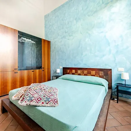 Intero Con Giardino In Palazzo Del 1600