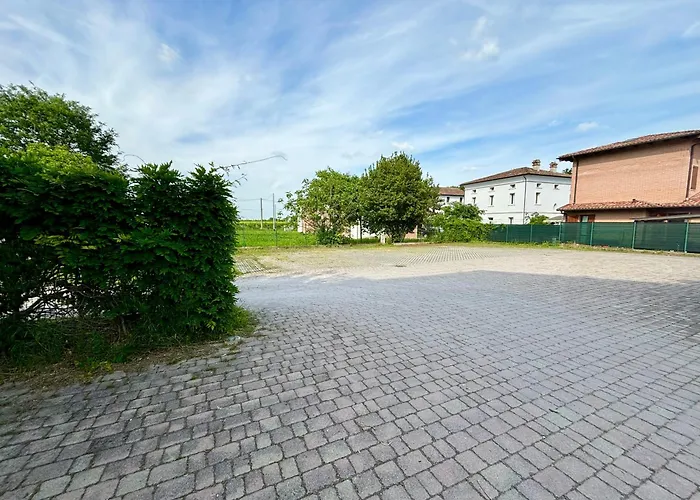 Intero Con Giardino In Palazzo Del 1600 Lejlighed *