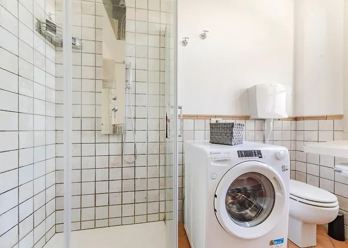 Intero Con Giardino In Palazzo Del 1600 * Campogalliano