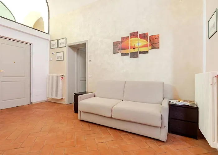 Lejlighed Intero Con Giardino In Palazzo Del 1600 *